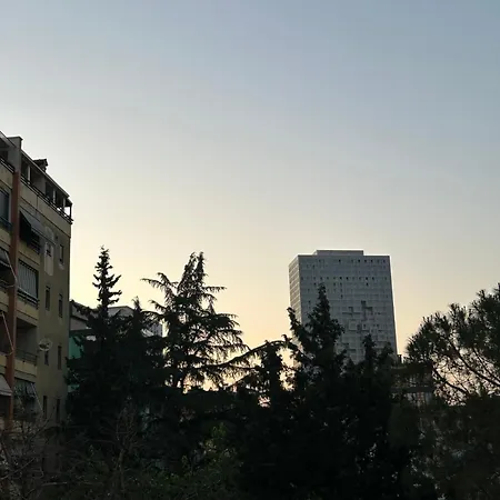 Apartment Alles Air Albania *