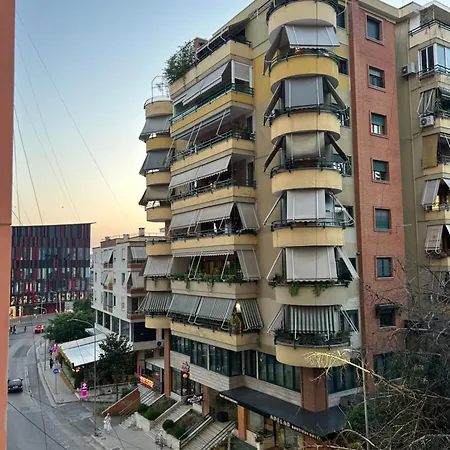 شقة Alles Air Albania