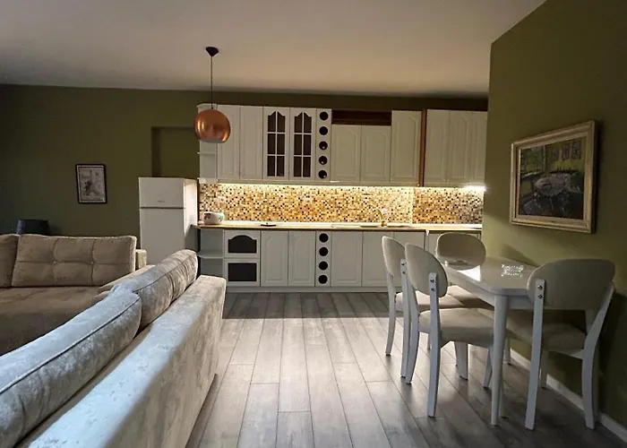 Alles Air Albania * Tirana