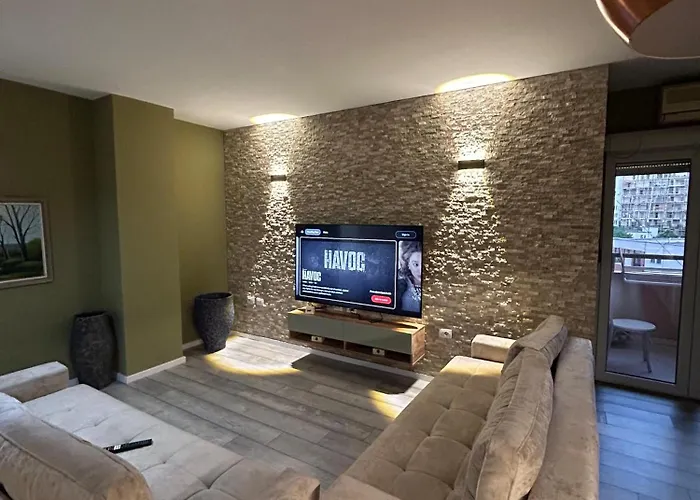 Alles Air Albania * Tirana